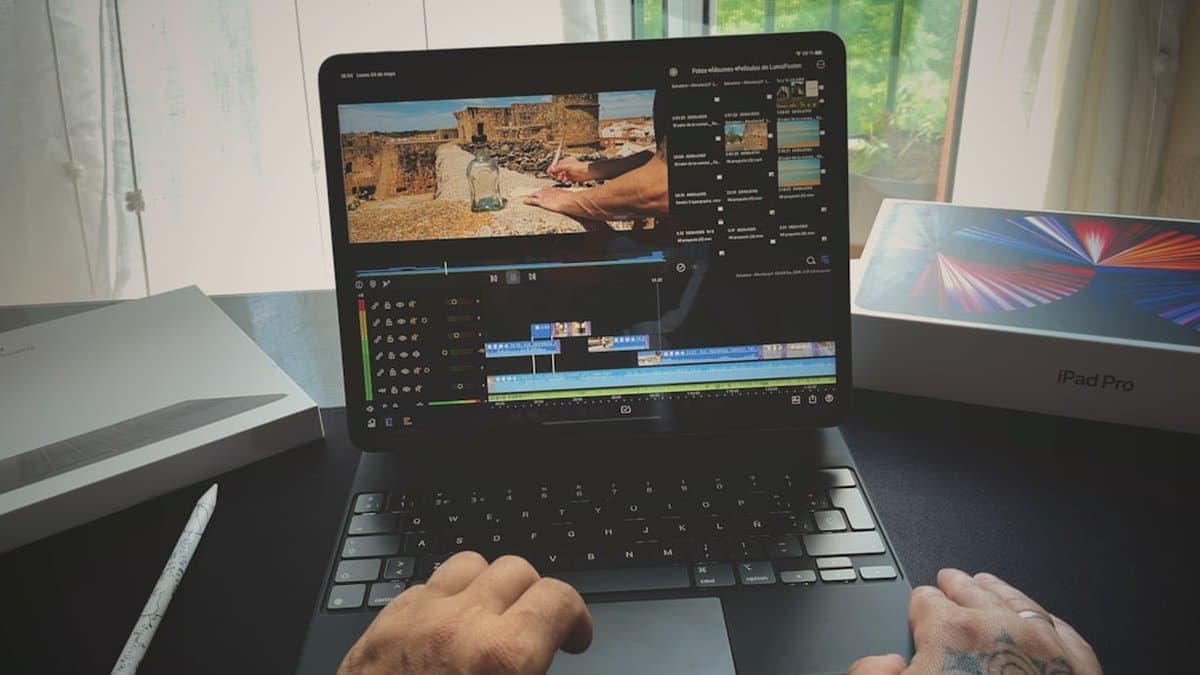 Una descripción general de herramientas de generación y edición de videos impulsadas por IA utilizadas para escalar la producción de contenido de manera eficiente. — Foto de Jose Antonio en Unsplash