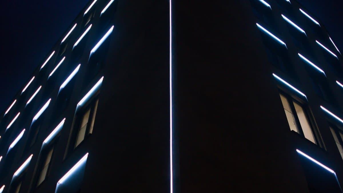 Quality comparison showing properly converted vertical video versus common mistakes like over-cropping and compression artifacts — Photo by Luis K on Unsplash