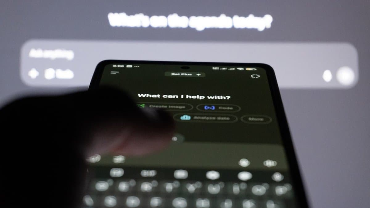 Creator editing a short-form video script on a smartphone optimized for natural AI text-to-speech narration and pacing โ Photo by Zulfugar Karimov on Unsplash