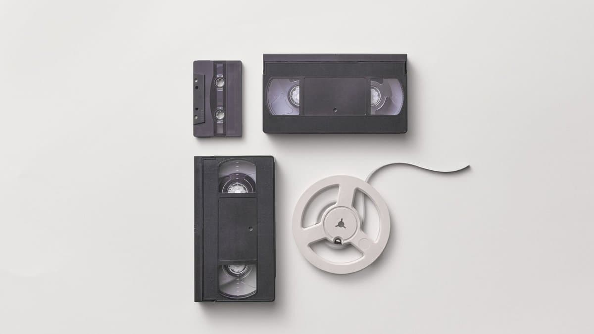 Timeline showing Instagram Reels Play bonus program launch in 2021 and discontinuation in March 2023 for creator earnings history — Photo by DS stories on Pexels